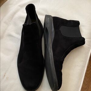 Amberjack. Black Suede Ankle Boots